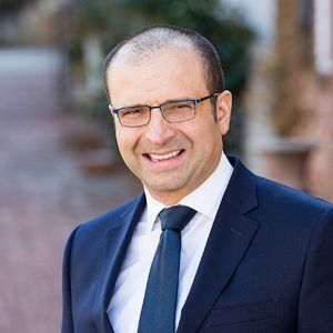 Paul Gonzalez, Real Estate Agent